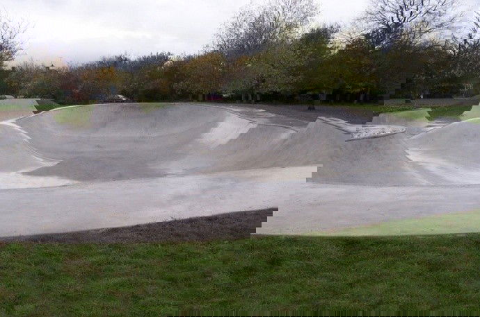 Eaton Bray Skatepark